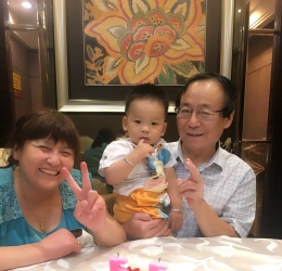 宝宝和外公外婆